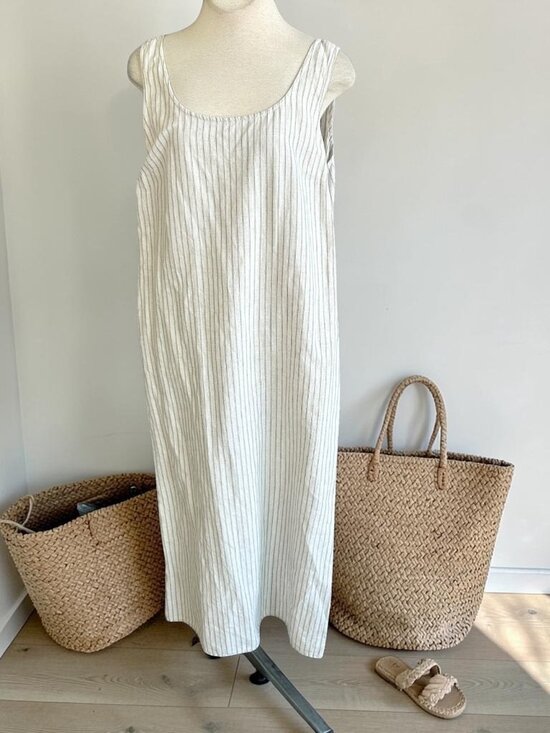 Venezia Dresses & Skirts - Venezia Sleeveless Shift Maxi Dress Green Striped Linen Blend Size 14/16